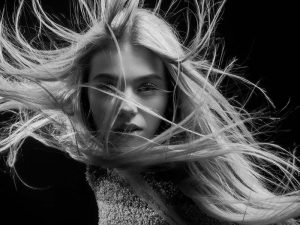 Šta učiniti kada predugo niste posetili frizera a kosa vam je predugačka i oštećena